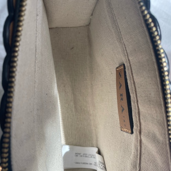 ZARA 🖤 Flower appliqué crossbody bag - Picture 7 of 8
